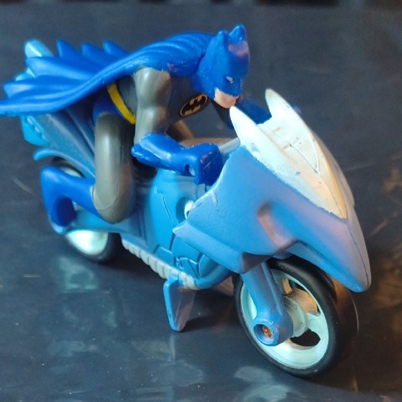 Batman Batmobile Batcycle & Villan Vehicle Collection Vintage & Modern - Picture 11 of 16